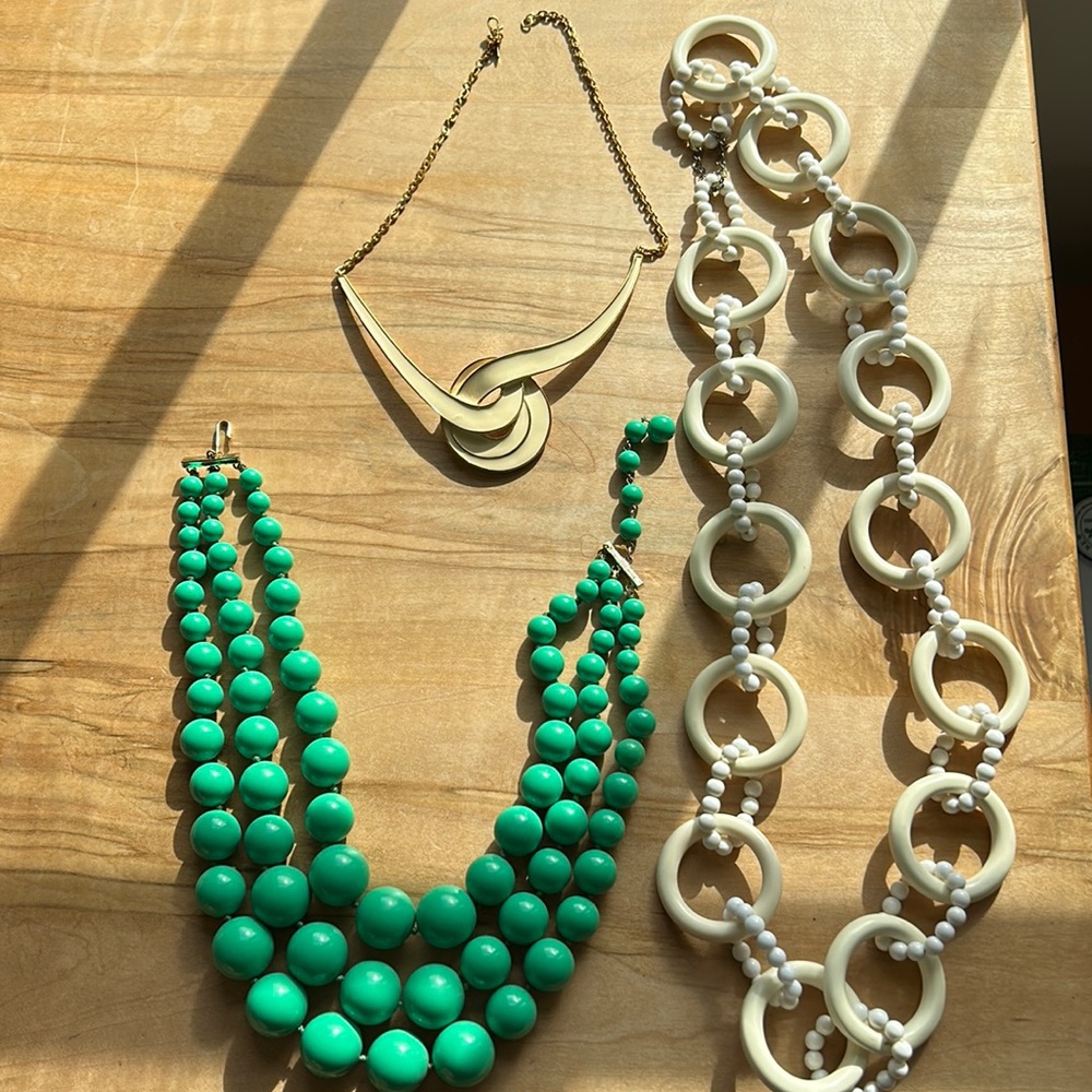 Vintage 60s 70s Necklace Lot Set of Three Very Unique Beaded Beads Gold Green